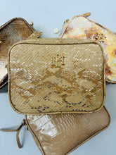 Campbell Camera Crossbody | 4 Colors