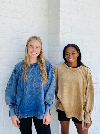 Acid Wash High-Low Pullover- Acid,black pullover,blue pullover,brown pullover,COMFY,comfy sweatshirt,Curvy,green sweatshirt,Hi-low,High-low,mineral,MINERAL WASH,MINERAL WASHED,oversized,oversized sweater,oversized sweatshirt,OVERSIZED TOP,pink pullover,pink sweatshirt,PLUS,plus size,plus size sweatshirt,plus sweatshirt,pullover,purple sweatshirt,sweatshirt,SWEATSHIRTS,Tops-Ace of Grace Women's Boutique