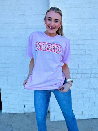 Light Pink XOXO Tee- clothing, Curvy, Graphic Tees, PLUS, plus size, plus size graphic tee, Sale, Seasonal, Tops, VALENTINE, valentine plus size, VALENTINES, VALENTINES GRAPHIC TEE, VALENTINES TOP, XOXO-Ace of Grace Women's Boutique