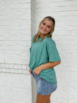 Oversized Boyfriend Pocket Tee- Boyfriend,Curvy,oversized,OVERSIZED TEE,OVERSIZED TOP,PLUS,plus size,Tops-Ace of Grace Women's Boutique