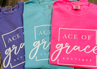 Ace of Grace CC T-Shirt - PREORDER- Curvy, graphic, graphic T-shirt, GRAPHIC TEE, Graphic Tees, graphic tshirt, HOT PINK GRAPHIC TEE, Tops-Ace of Grace Women's Boutique