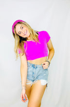 Ribbed Cropped Tee